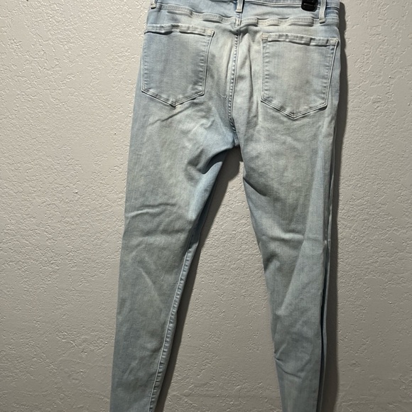 FRAME Le Skinny De Jeanne Raw Hem Crop Skinny Jeans In Jerome - Picture 4 of 7